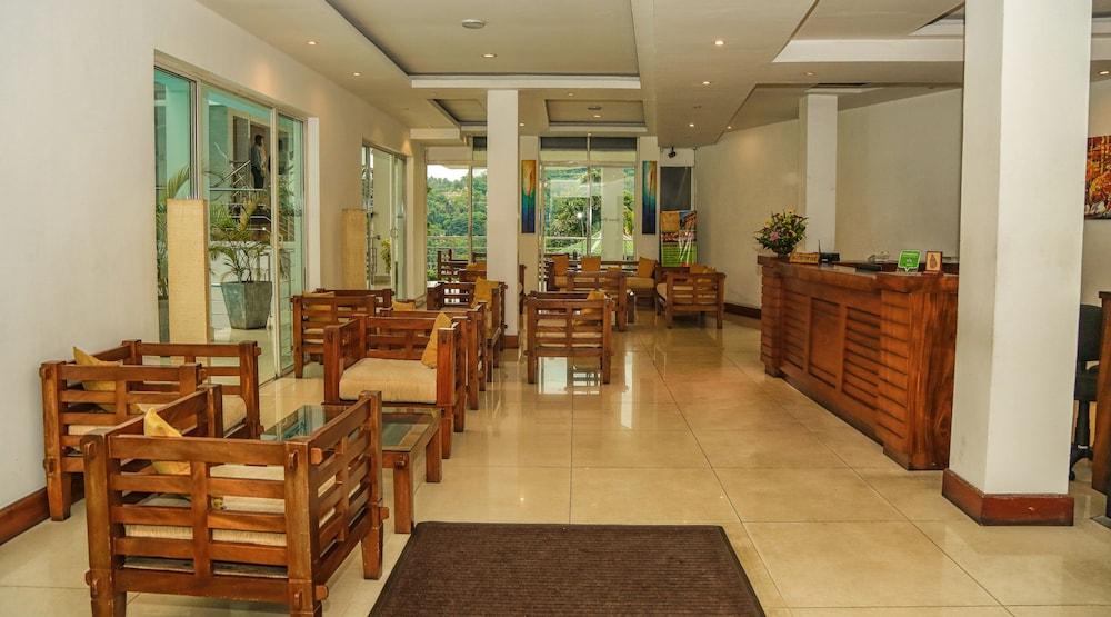 Senani Hotel Κάντι Εξωτερικό φωτογραφία