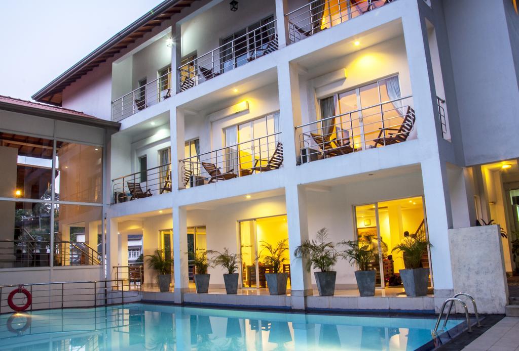 Senani Hotel Κάντι Εξωτερικό φωτογραφία