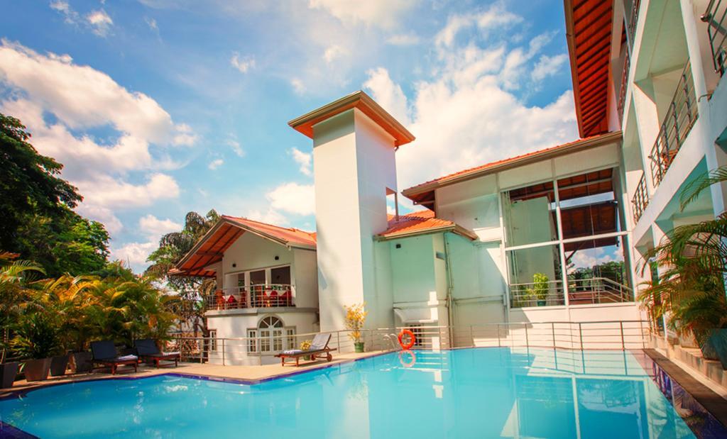 Senani Hotel Κάντι Εξωτερικό φωτογραφία