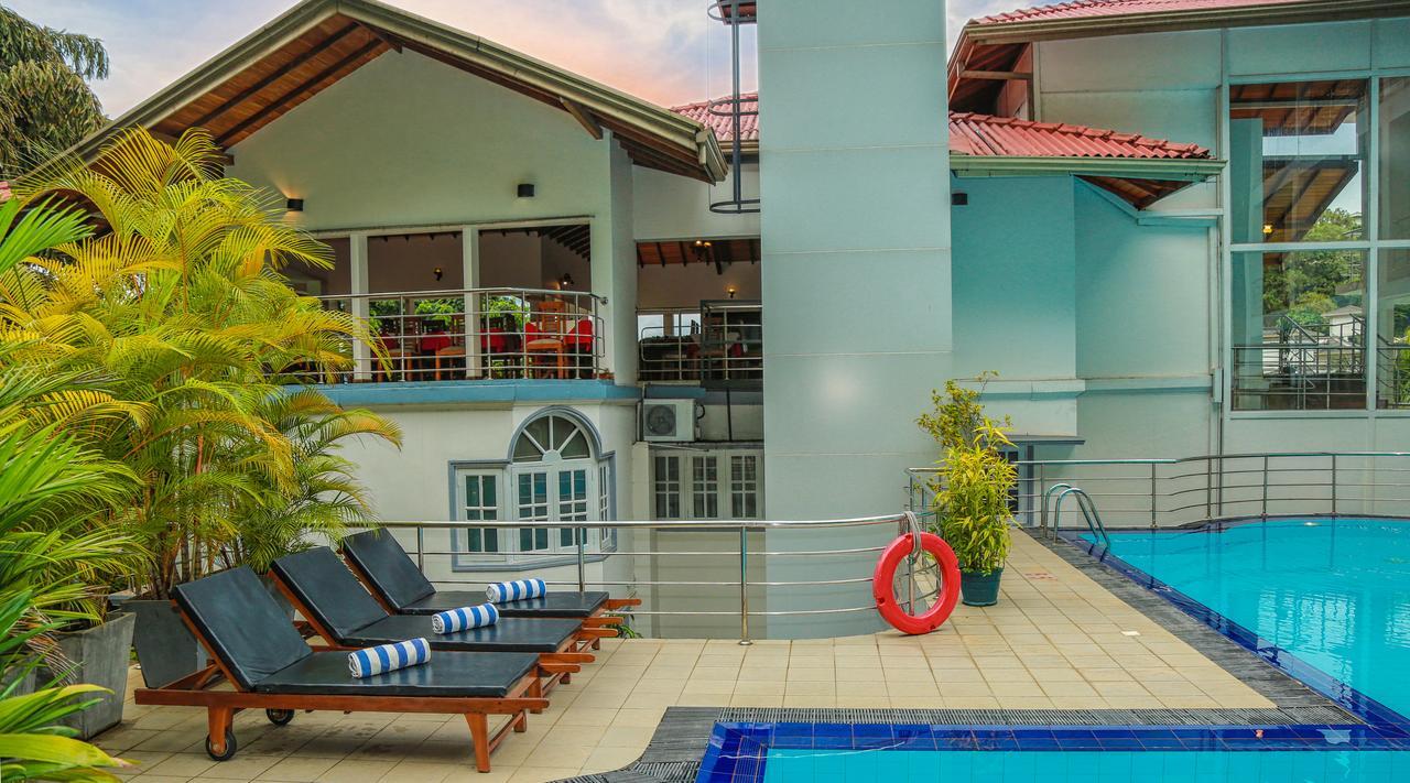 Senani Hotel Κάντι Εξωτερικό φωτογραφία
