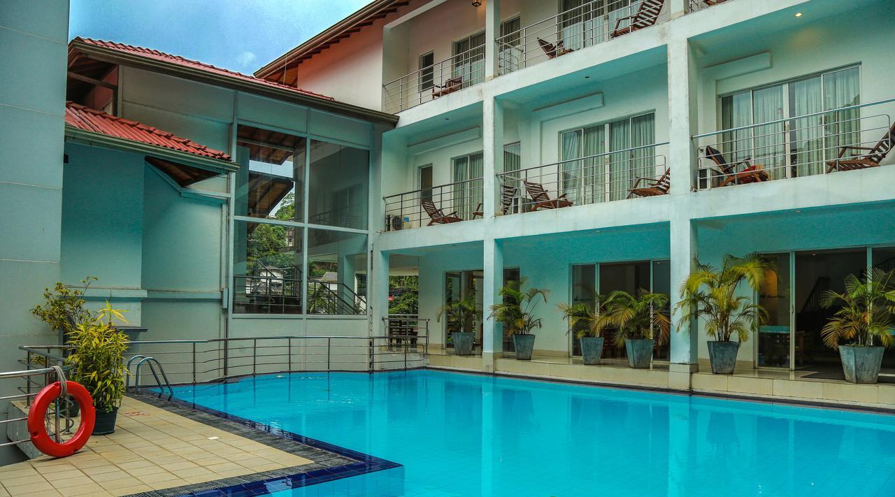 Senani Hotel Κάντι Εξωτερικό φωτογραφία