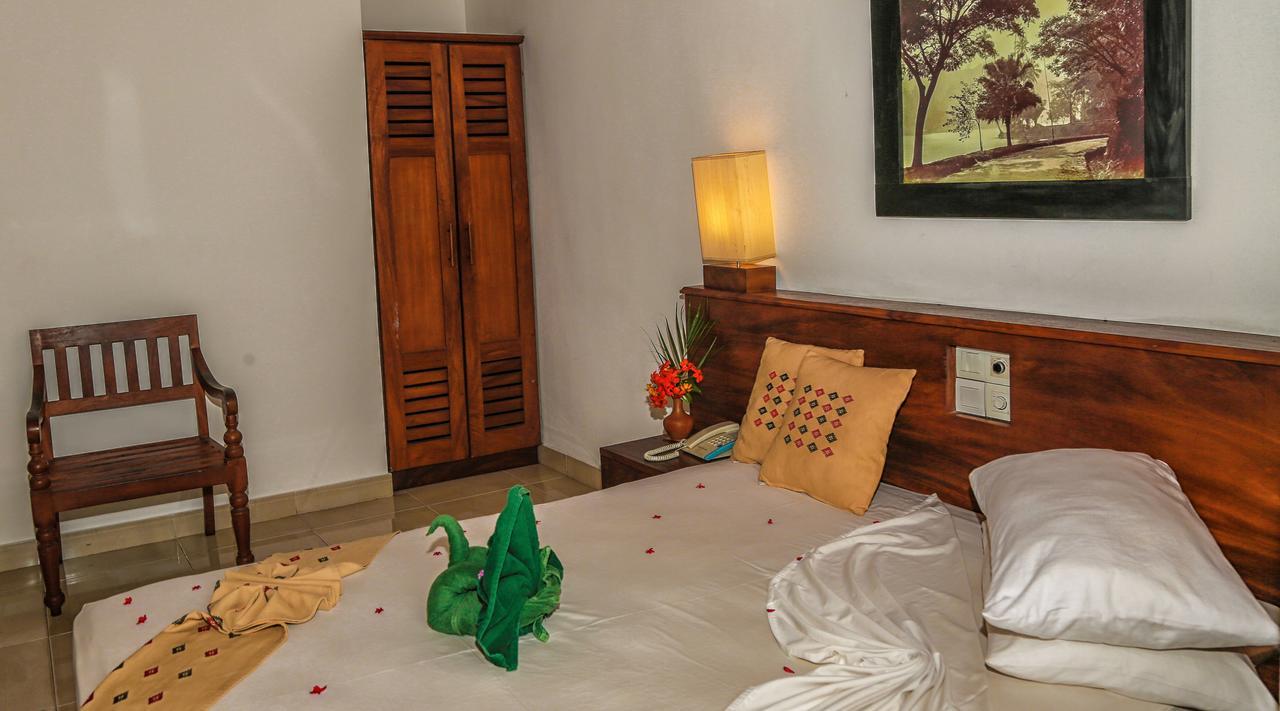 Senani Hotel Κάντι Εξωτερικό φωτογραφία