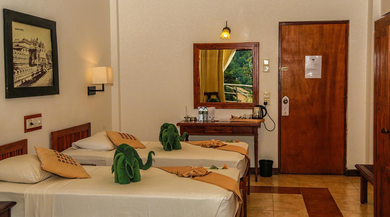 Senani Hotel Κάντι Εξωτερικό φωτογραφία