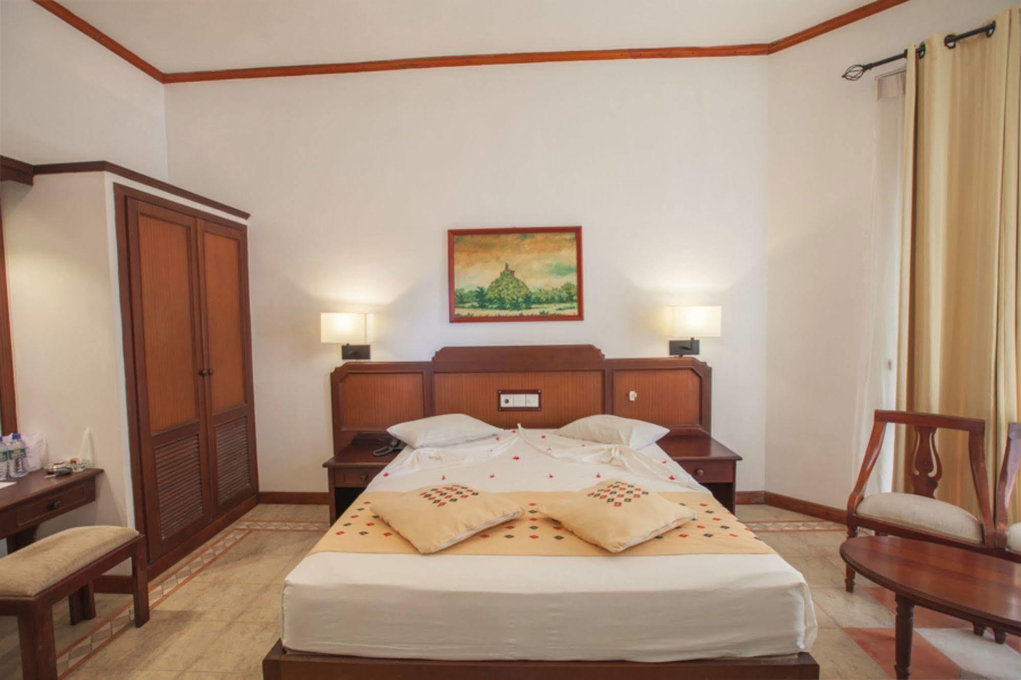 Senani Hotel Κάντι Εξωτερικό φωτογραφία