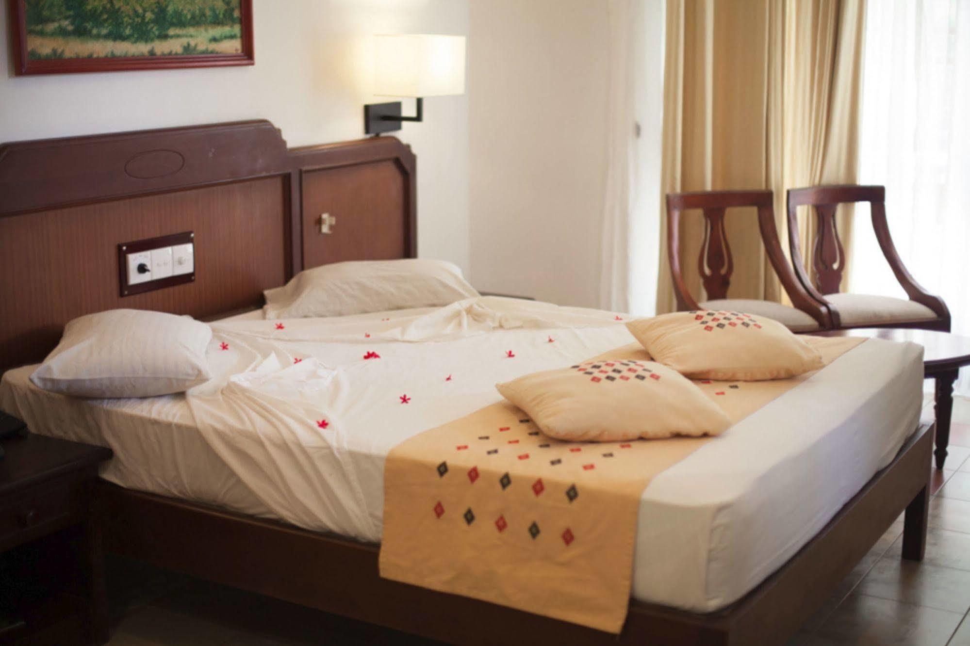 Senani Hotel Κάντι Εξωτερικό φωτογραφία
