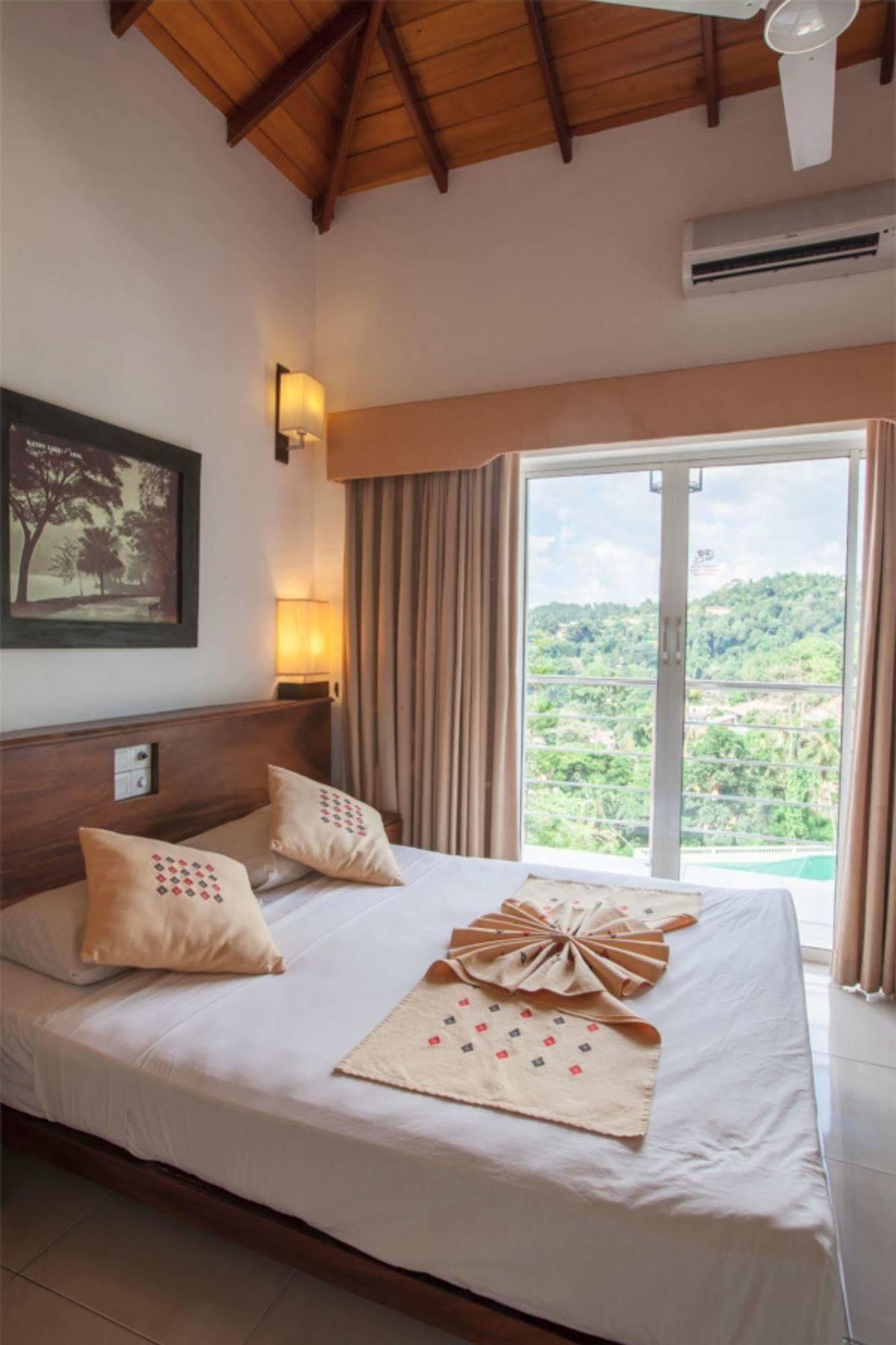 Senani Hotel Κάντι Εξωτερικό φωτογραφία